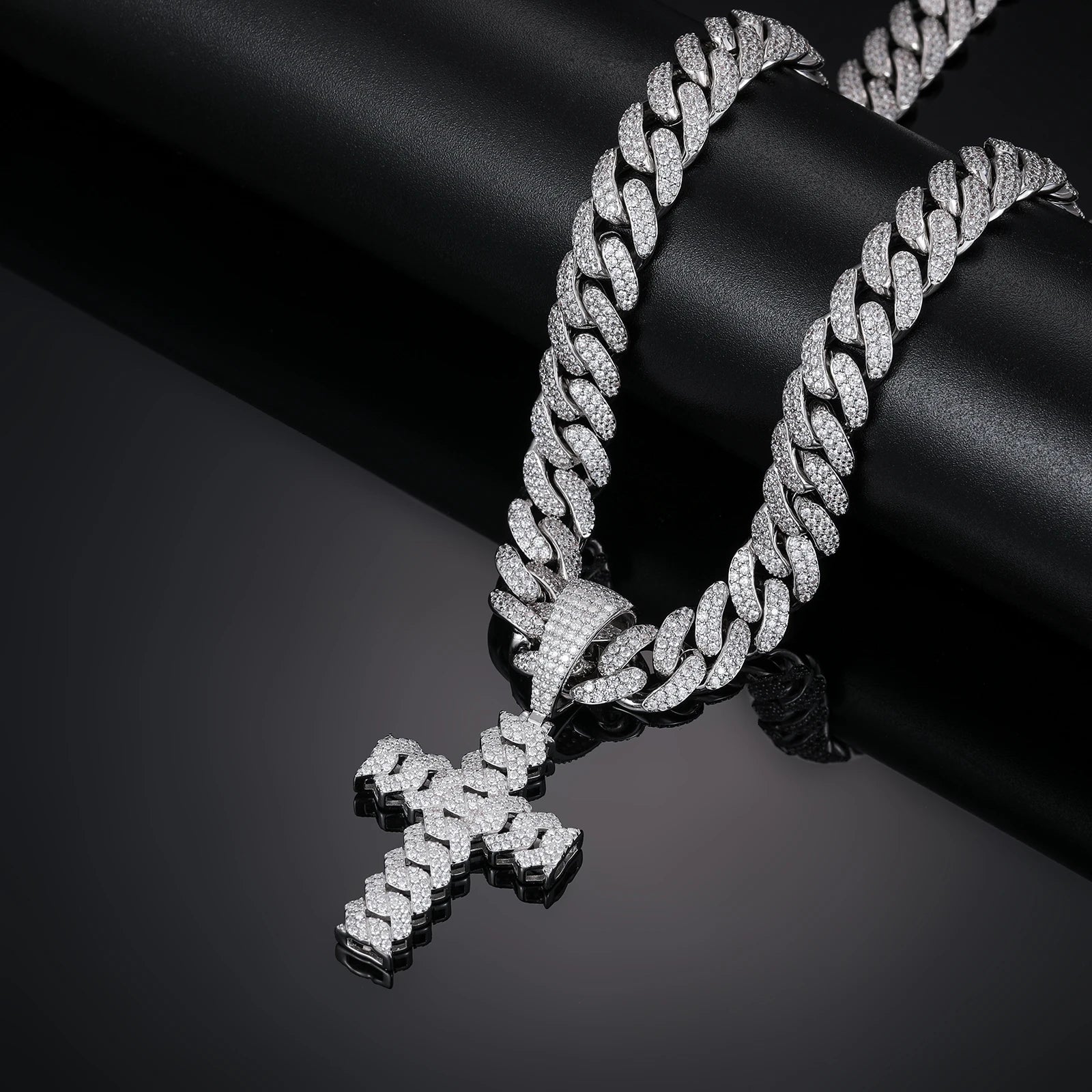 12mm Cuban Chain Men Women Hip Hop Cross Pendant Necklace D VVS Moissanite Iced Out Bling 925 Sterling Silver Necklaces Jewelry